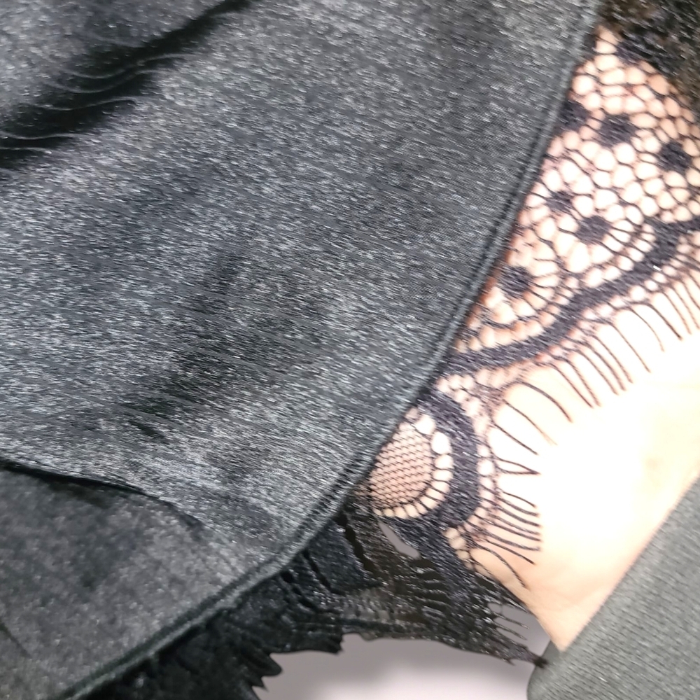 Bloomchic Blouse - image 3